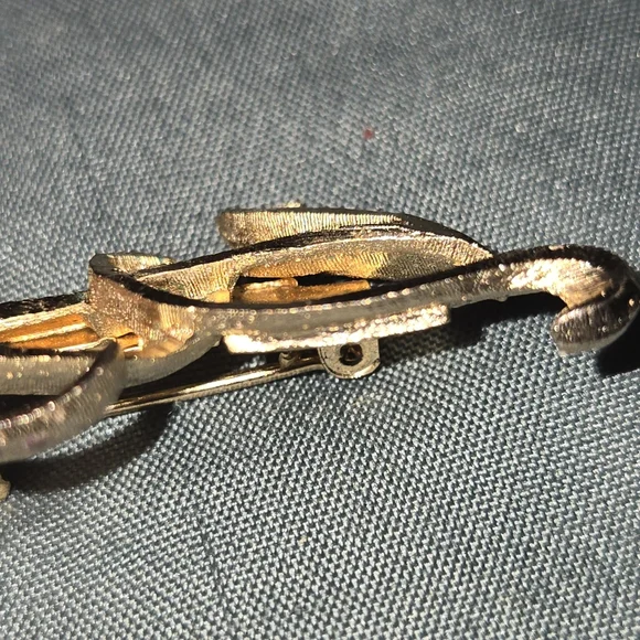 Mamselle Gold-Tone Initial K Brooch Pin. Excellent Condition. Vtg - Picture 3 of 5